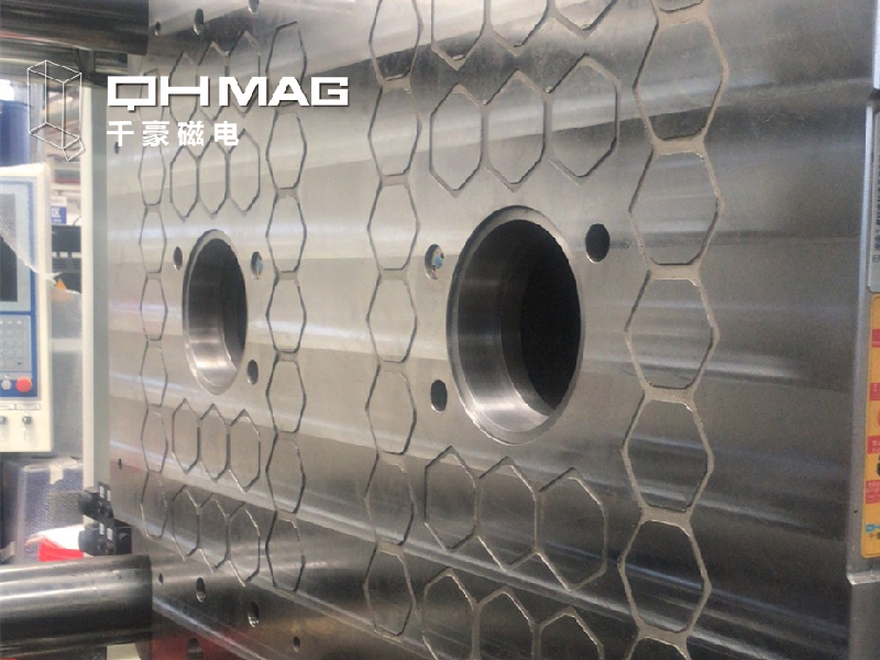 電永磁吸盤(pán),注塑機(jī)快速換模,電永磁起重器 電永磁吸盤(pán),注塑機(jī)快速換模,電永磁起重器